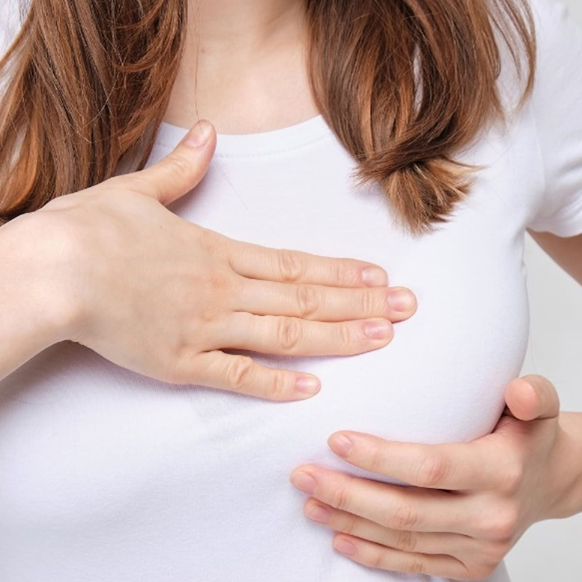 Massage kích sữa cho mẹ bỉm