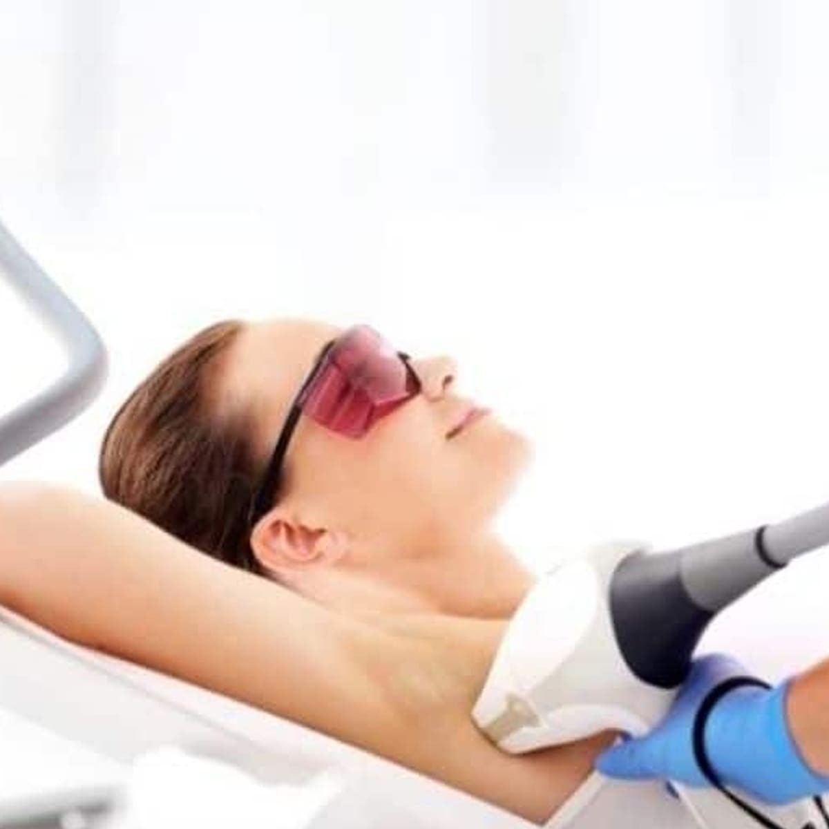 Triệt lông nách bằng công nghệ Điện Phân