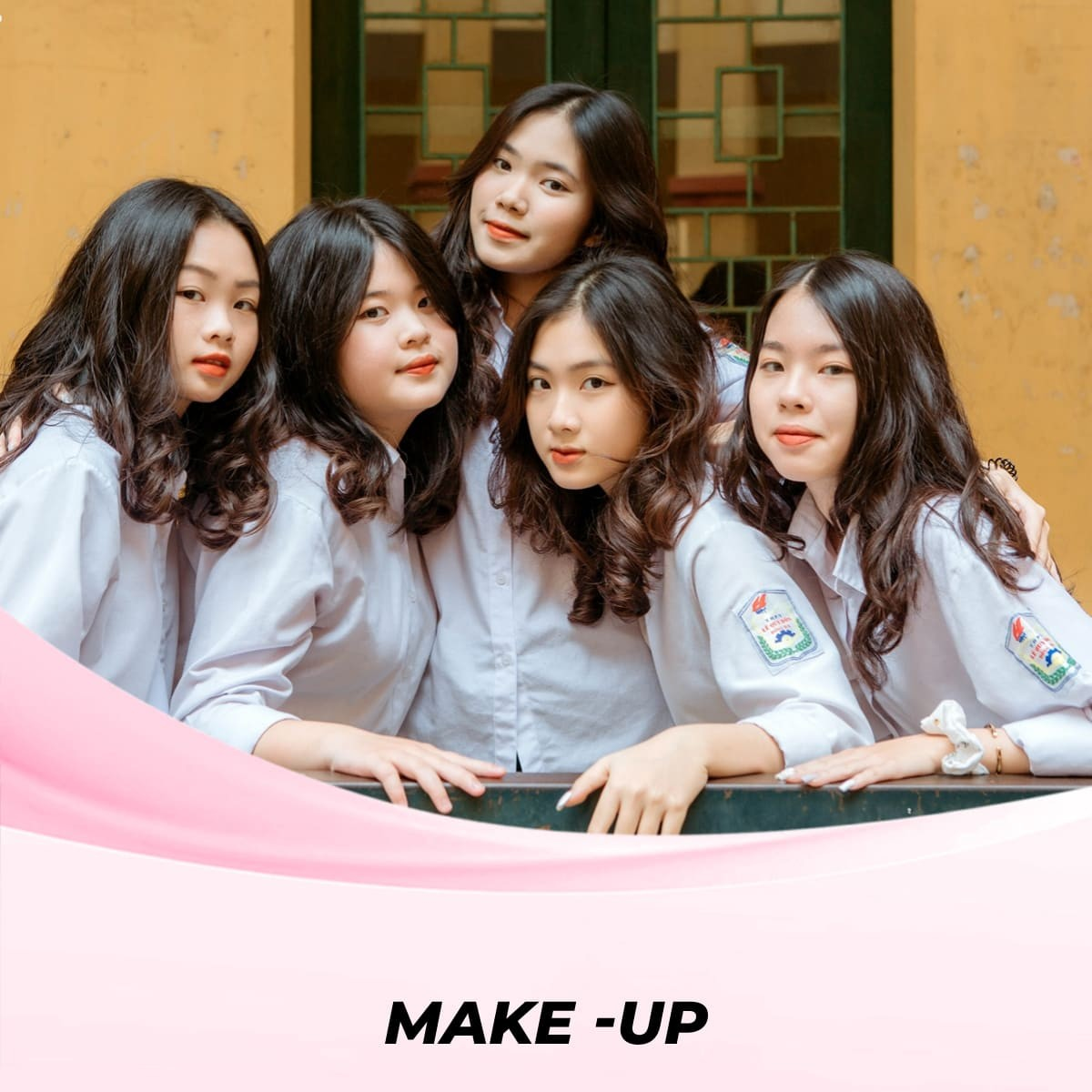 Make - up kỷ yếu