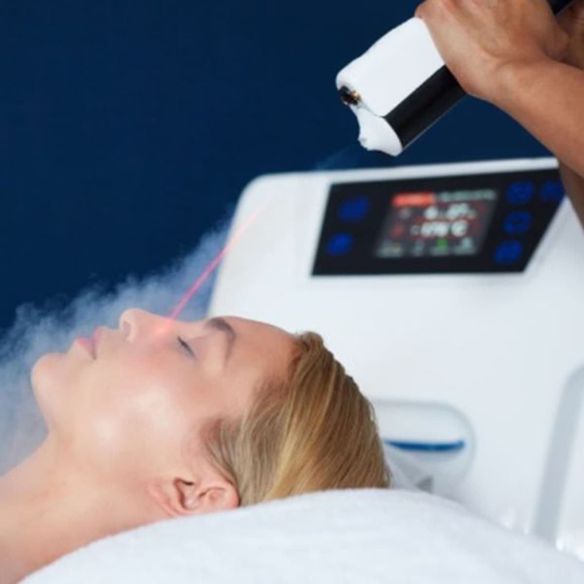 Tặng 1 Dịch Vụ Khi Sử Dụng Dịch Vụ Xử Lý Sẹo Rỗ Bằng Phương Pháp Cryotherapy