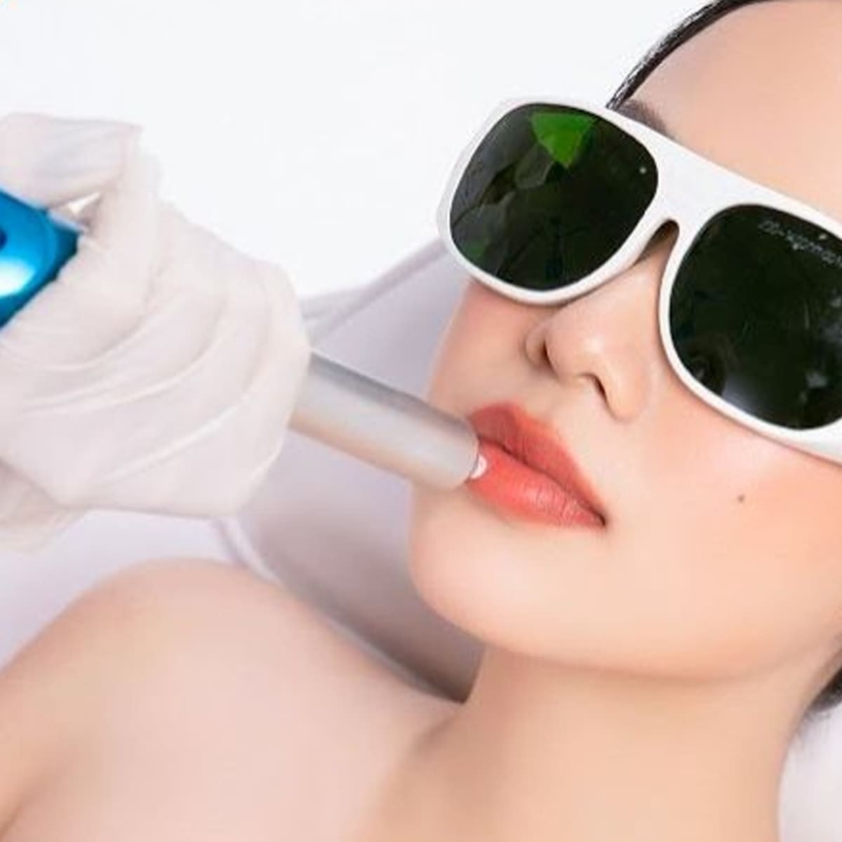 Làm hồng môi bằng công nghệ RF