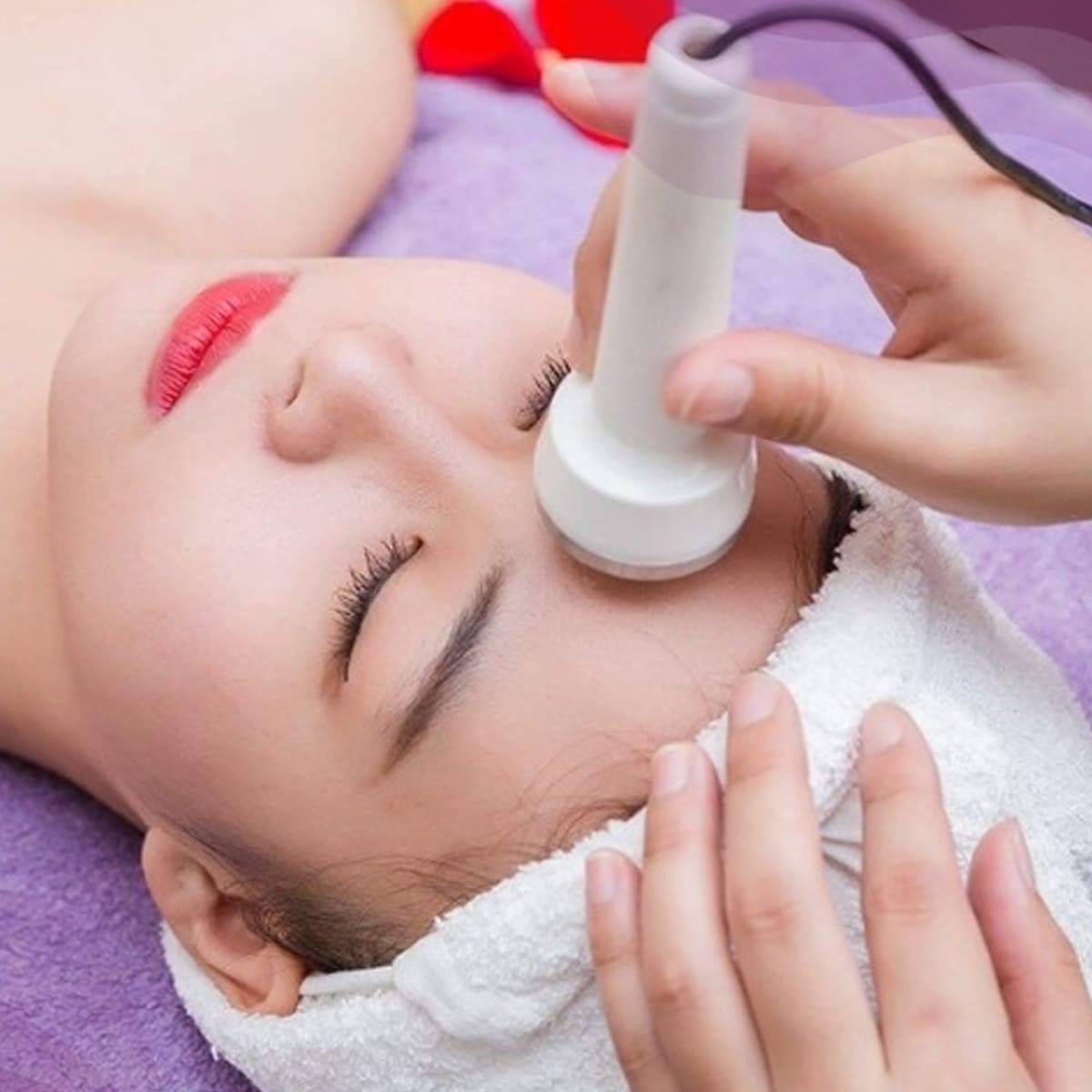Xử lý mụn bằng liệu trình Detox Da