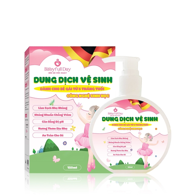 Dung dịch vệ sinh cho bé gái Babyfull Day 300ml